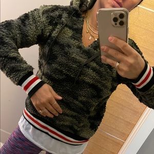 Soft camo hoodie with striped detail